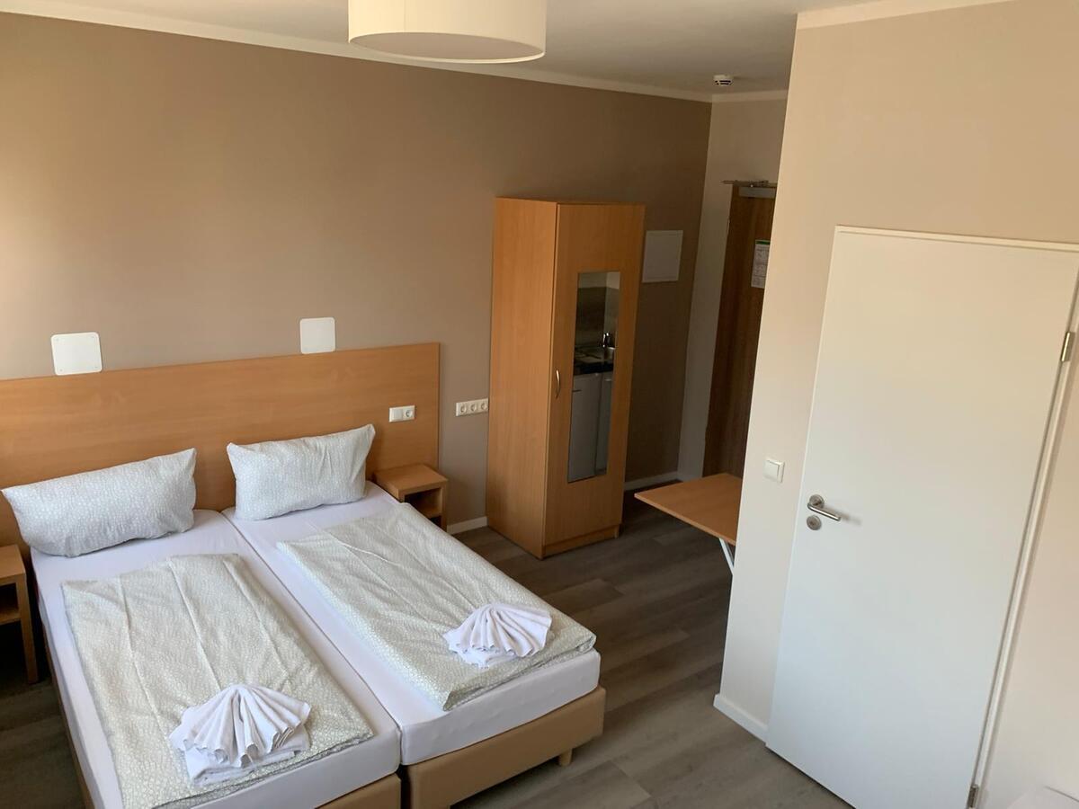 Apartment Hotel Wittenau Berlijn Buitenkant foto