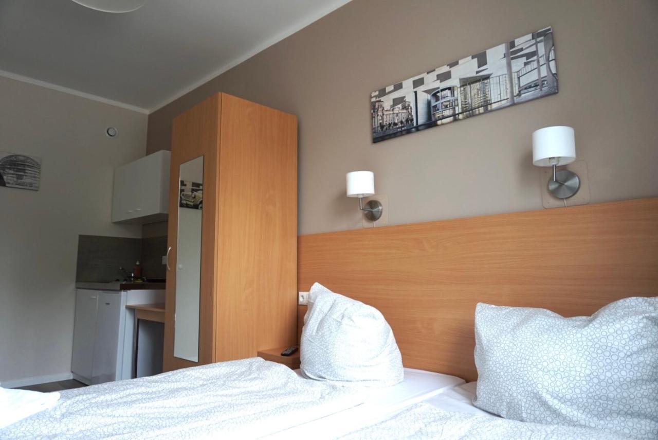 Apartment Hotel Wittenau Berlijn Buitenkant foto